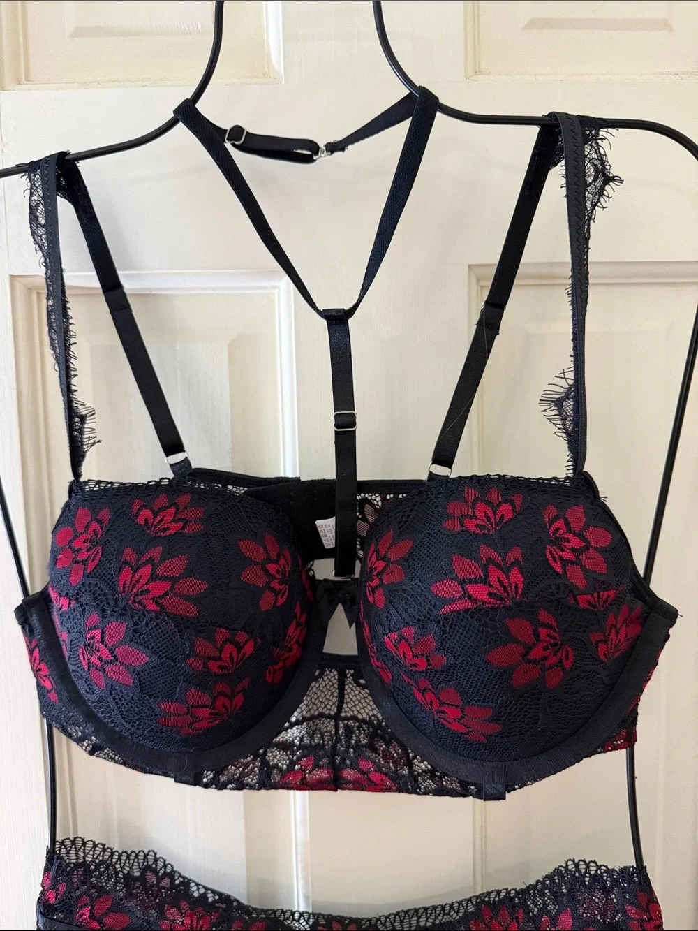 Black & Red Floral Lace Bra and High-Waist Brief Set - Women Intimates - Picture 3 of 8